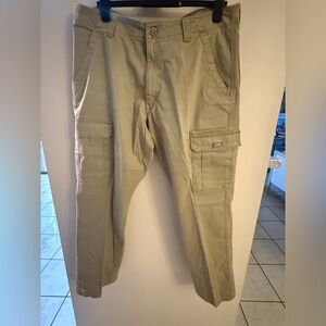 Wrangler Men's Tan Cargo Pants 38x30